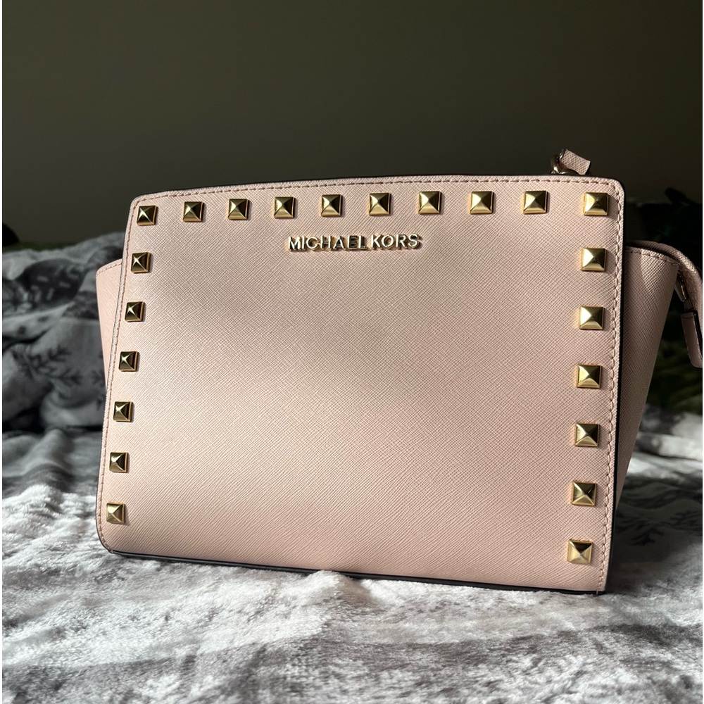 Michael Kors Cross Body - Picture 1 of 4